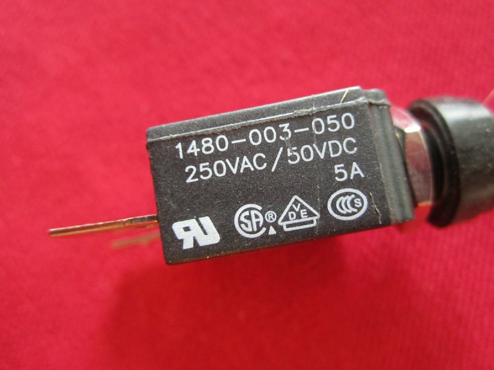 MECHANICAL MARINE 5 AMP CIRCUIT BREAKERS P# 3610 S