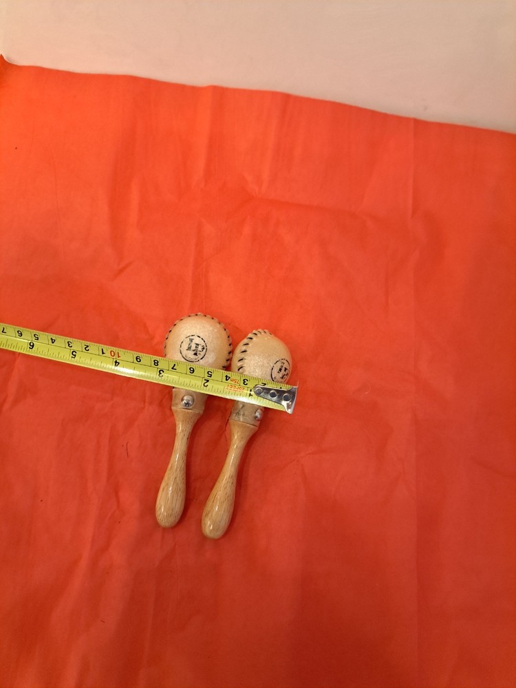 Tycoon Percussion Medium Maracas - Cowskin (TMSC-70)