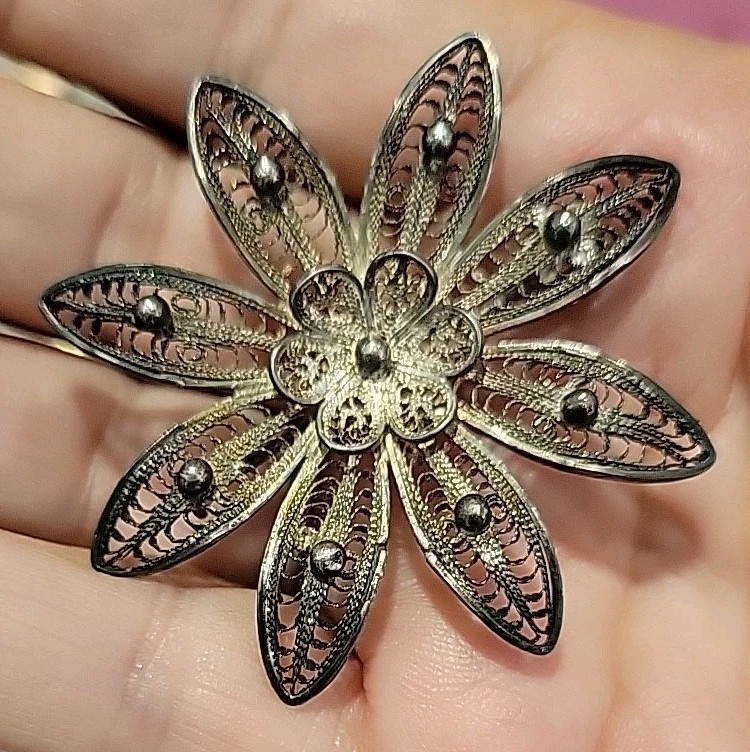 Unsigned Flower Silvertone Vintage Likely Mexico