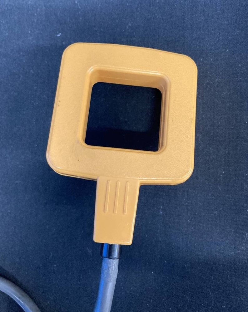 HIOKI 9290-10 CLAMP ON ADAPTER [4357]