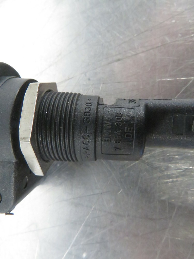 EB755 2008 08 BMW R 1200 RT HEAD SET PLUG IN SOCKET #1