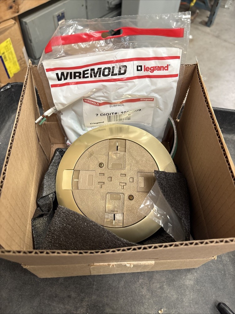 Wiremold RC7CTCAB Rc7ctc Multi-Service Assembled Poke-Thru Device