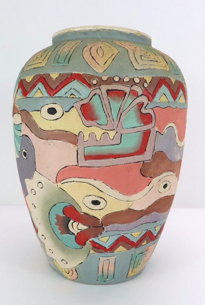Ceramic Carved 10"