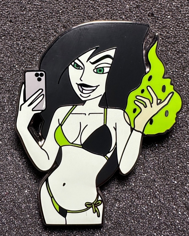 Shego's Bikini Selfie Lewd Enamel Pin