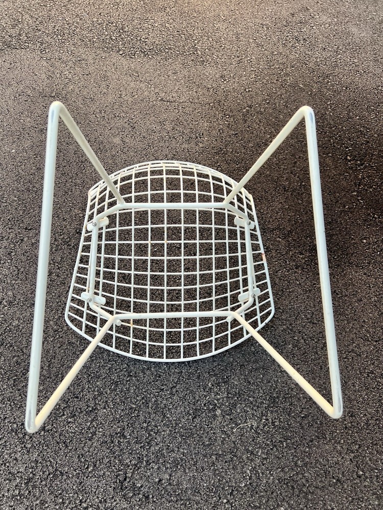 MCM Authentic Harry Bertoia KNOLL Rubberized White Wire side Chairs