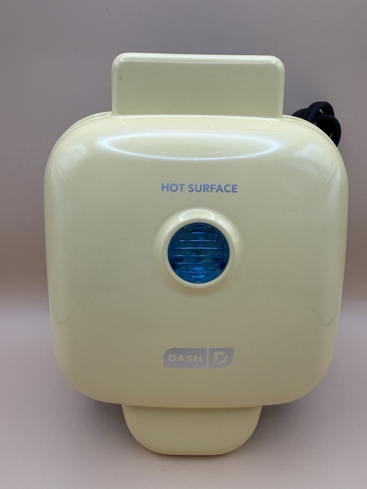 Dash Mini Egg Bites Maker