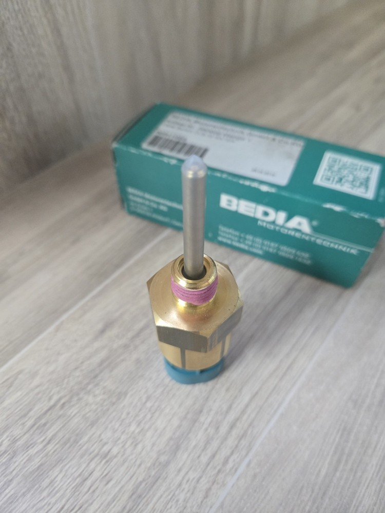 Bedia 360002 Coolant Surge Tank Level Sensor Switch CLS-10
