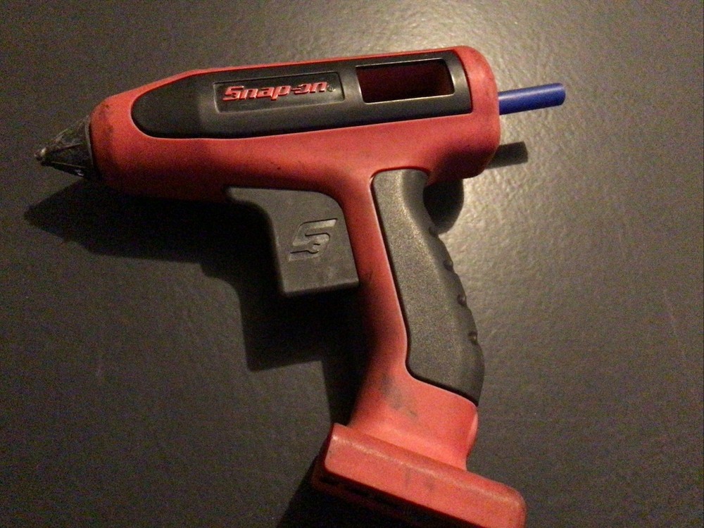 BROKEN Snap-On Glue Gun CAG8850