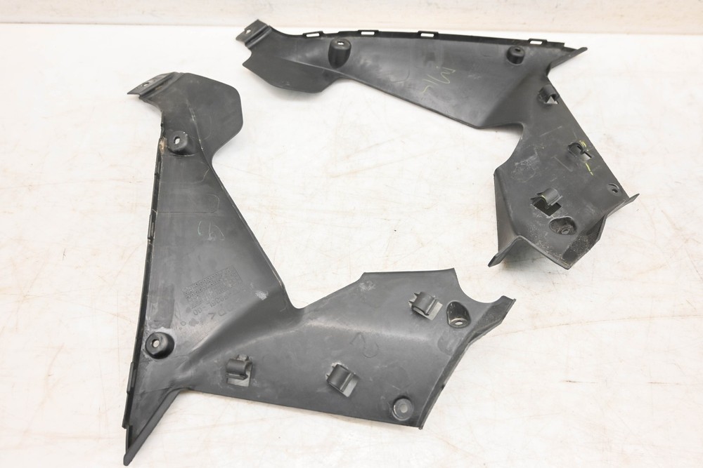 24 Yamaha YZF-R3 Left & Right Inner Panel Covers