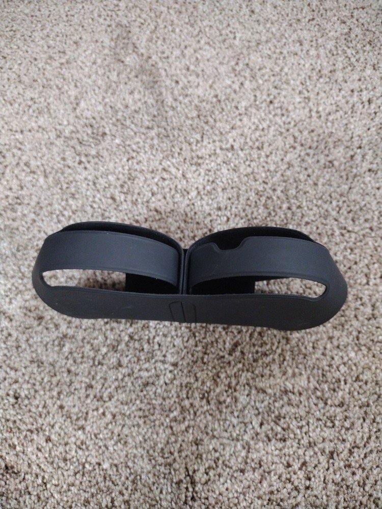 Apple Airpods Max Lightning