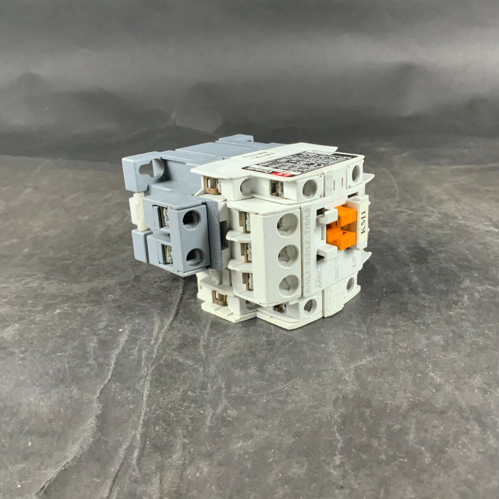 LS INDUSTRIAL SYSTEM GMC-D-12 CONTACTOR ($30 OBO)