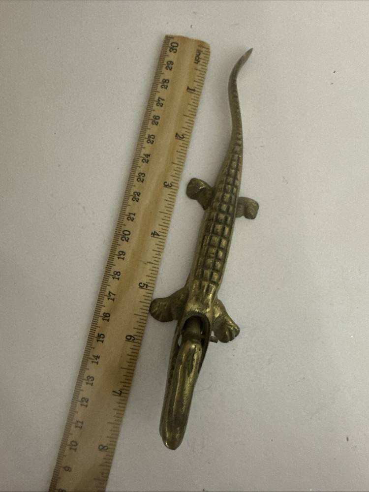 VINTAGE BRASS ALLIGATOR NUTCRACKER METAL
