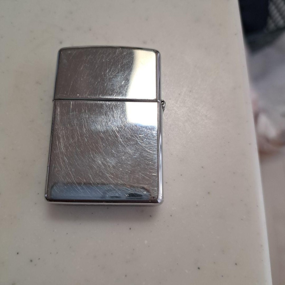 Diamond Head Zippo