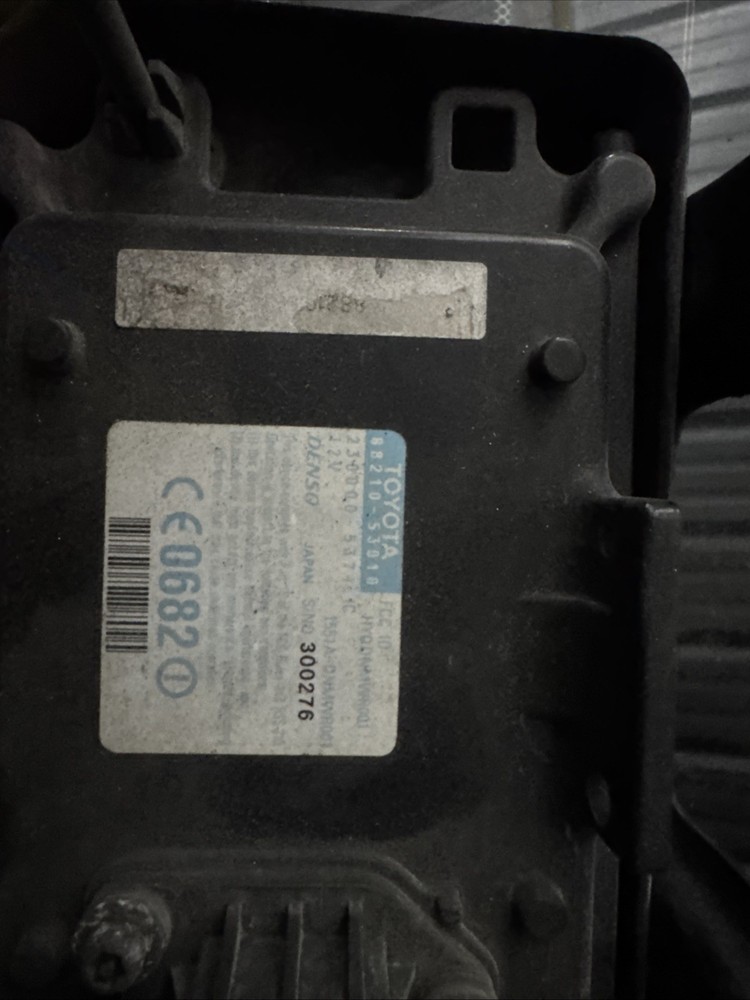 LEXUS IS250/350 FRONT RADAR 88210-53010 SENSOR CRUISE MODULE DONOR 2008
