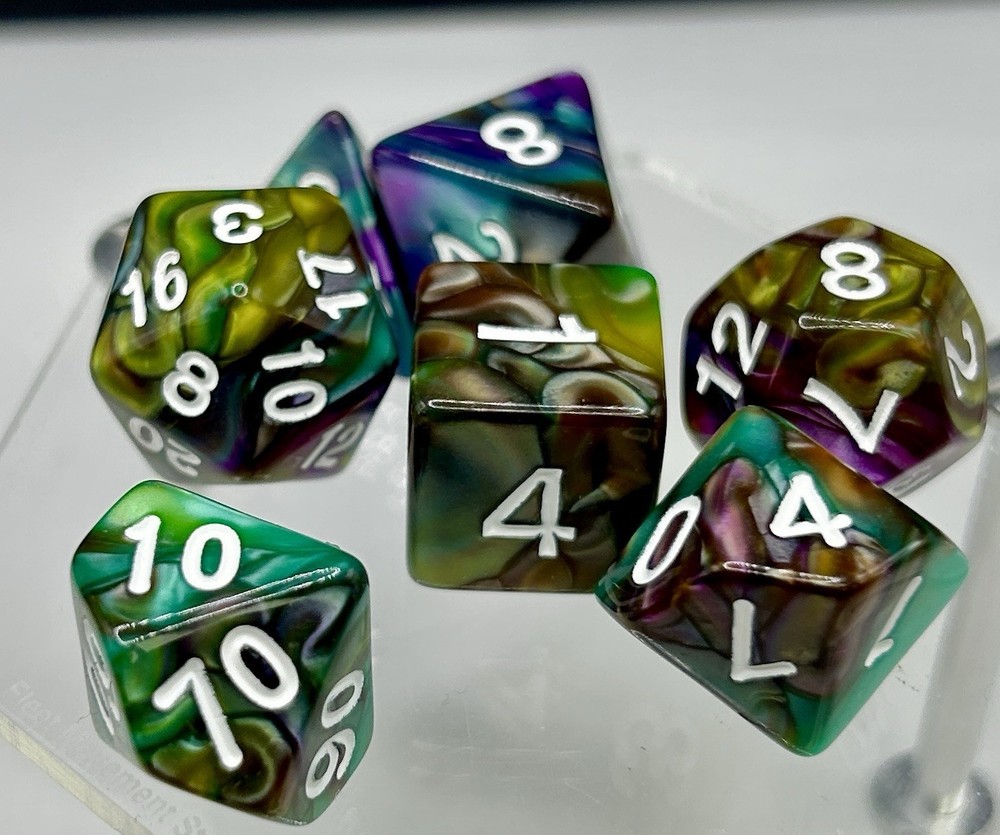 Sirius Acererak's D&D : Gold polyhedral dice Set D16