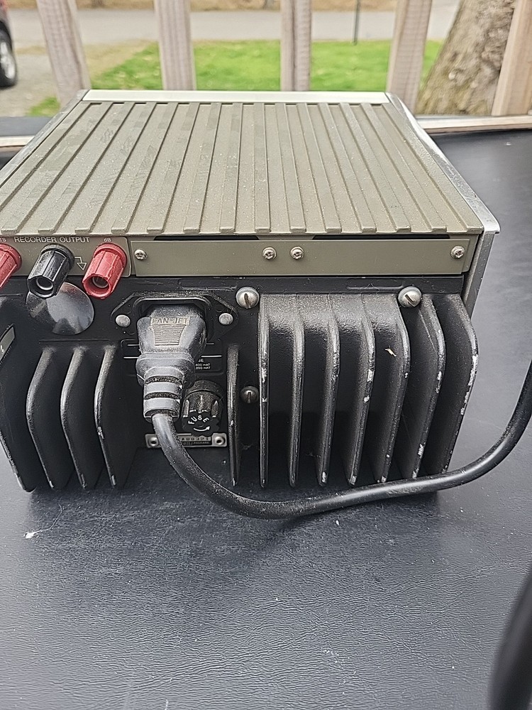 Hp 3403A True RMSZ Voltmeter Powers On