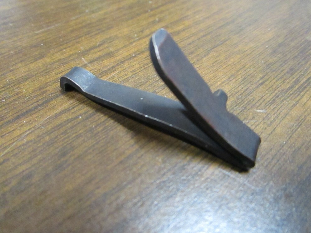 Black Powder CVA Jukar Traditions (LEFT HAND) Main Spring