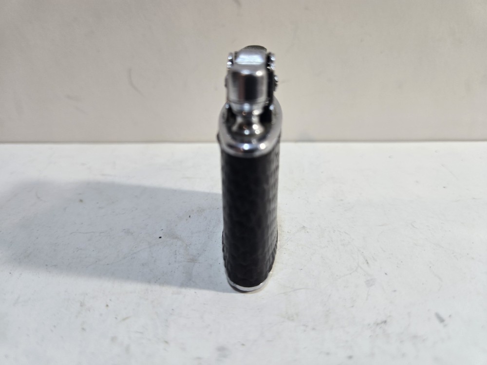 VINTAGE WORKING RONSON Standard Leather Wrapped LIGHTER 8060/26