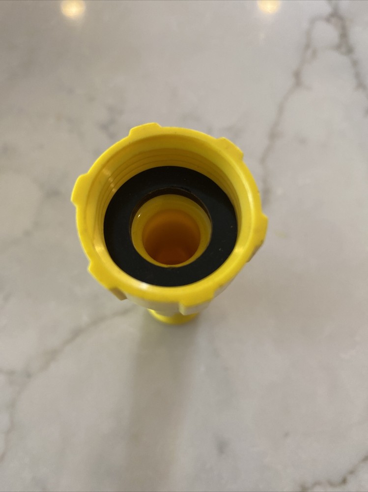 plastic adjustable spray nozzle,yellow 4”