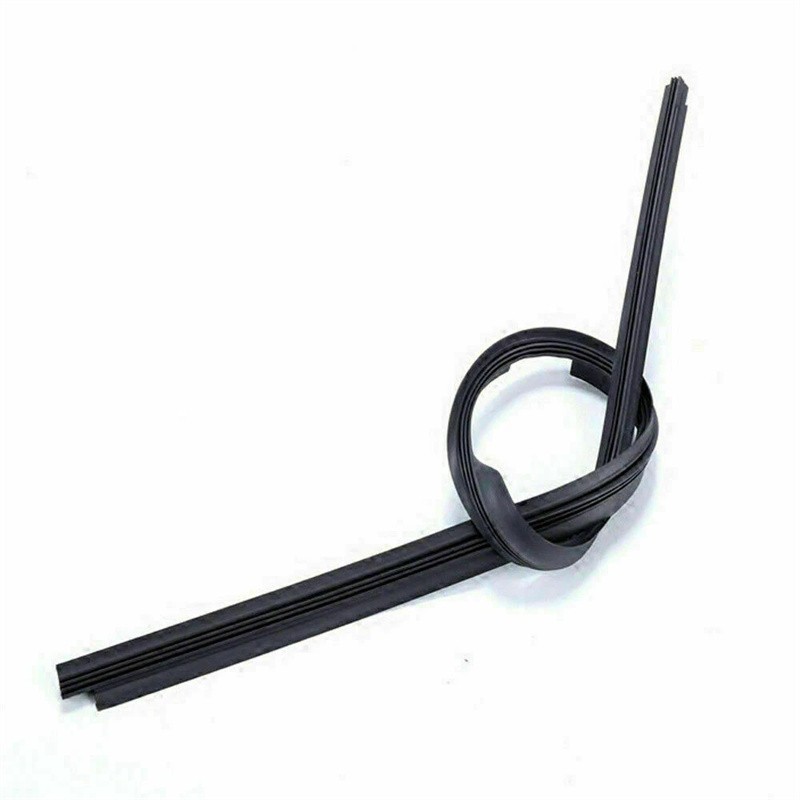 Universal Pack(4) 28inch Car Windshield Wiper Blades Refills Insert Strips Black