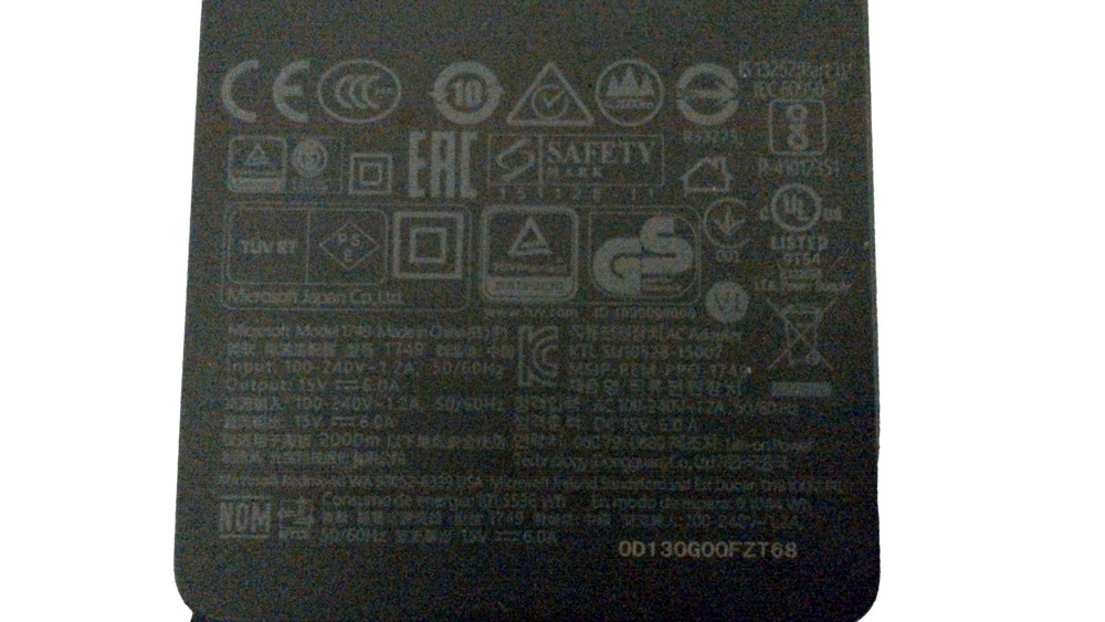 Microsoft Surface Charger 1749 15V 6A 90W