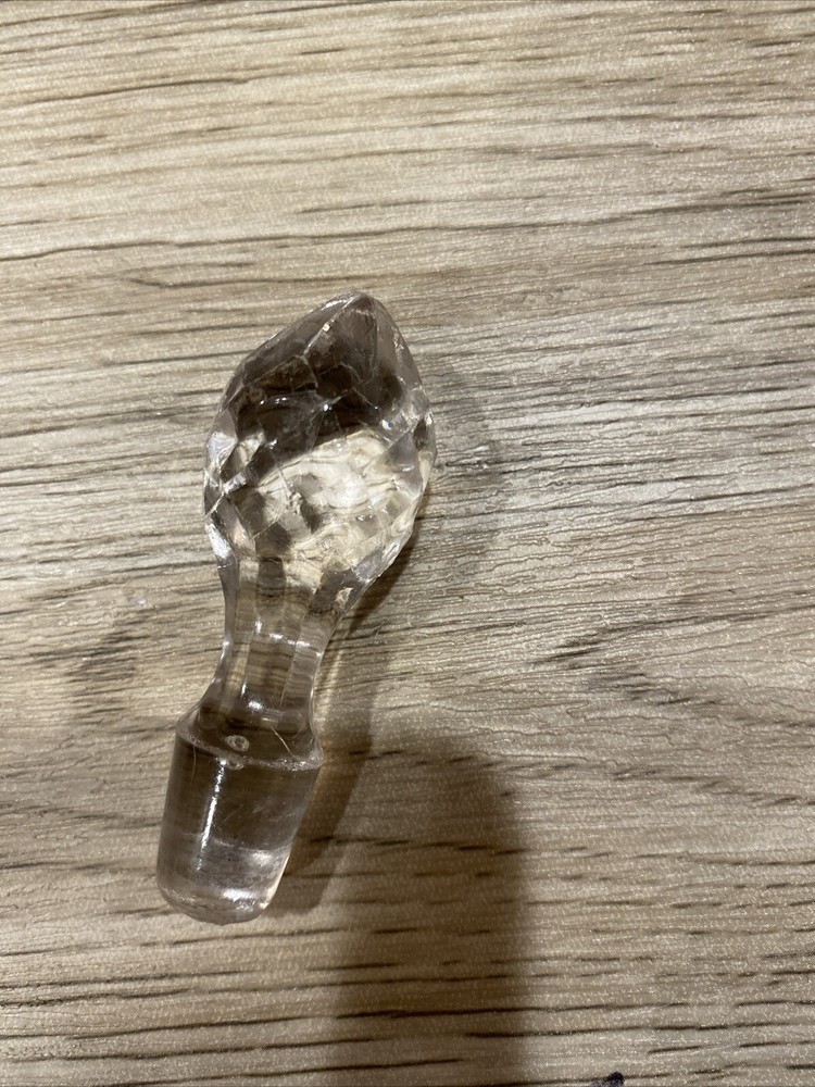 Queer crystal glass vinegar Cruit