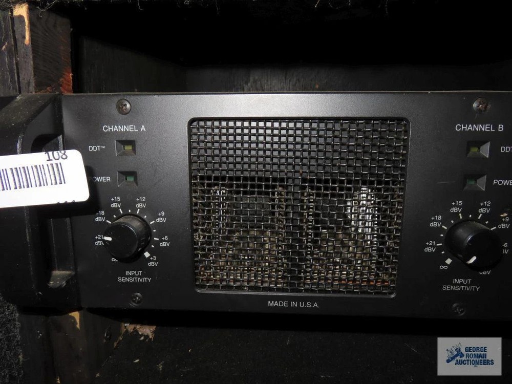 Peavey CS 800 Stereo Power Amplifier