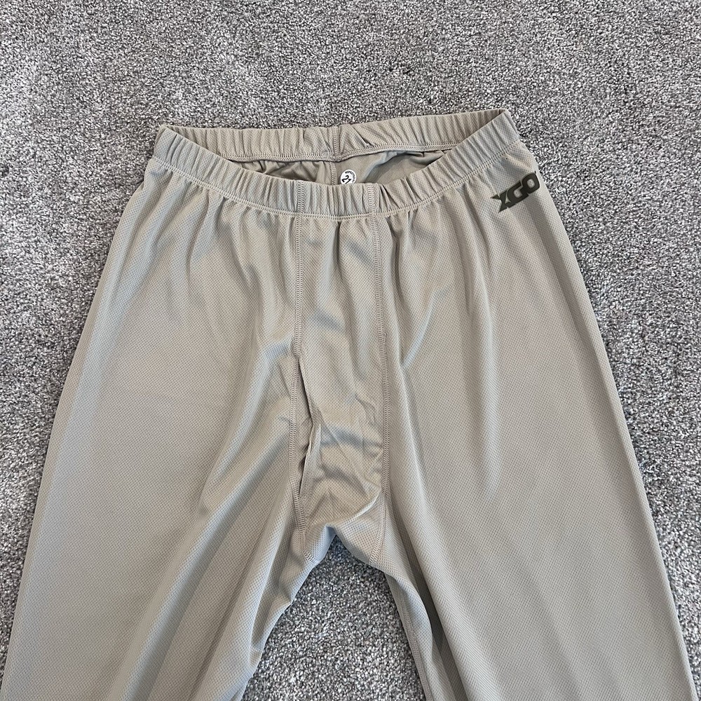 XGO 1st Layer Defense Lightweight Long Pants Base Layer Desert Sand Size Medium