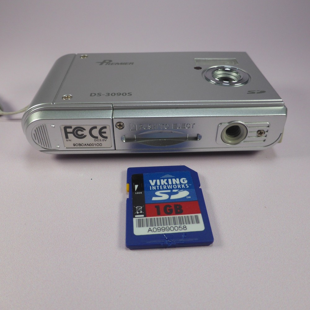 Premier DS-3090S 3.0MP Compact Digital Camera Silver Tested