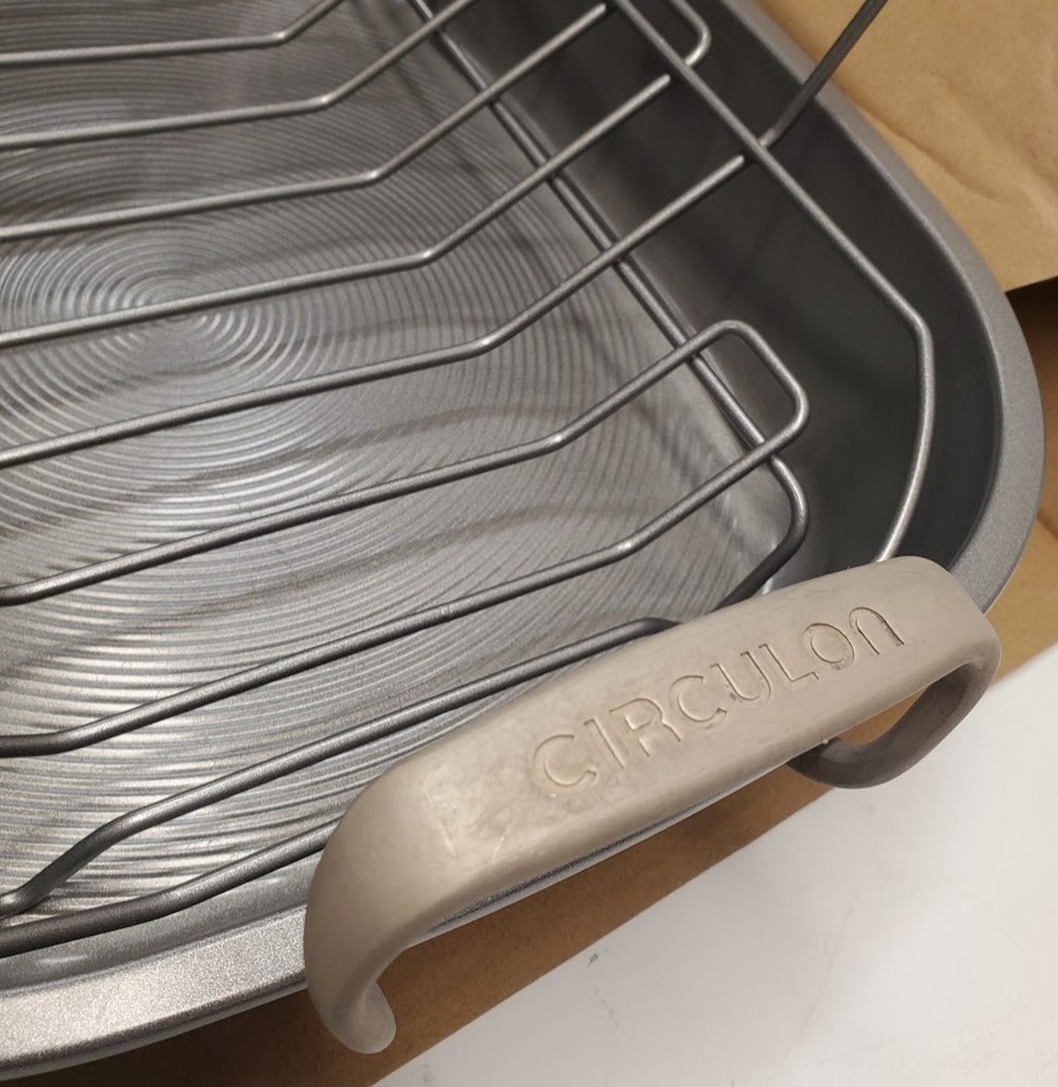 Circulon Nonstick Oval Roaster with Rack- **SEE DESCRIPTION***