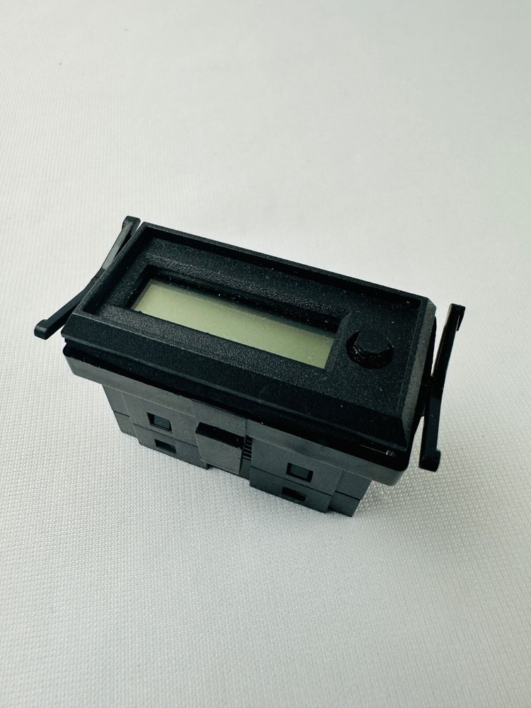 Trumeter 7500DIN 8 Digit LCD Timer