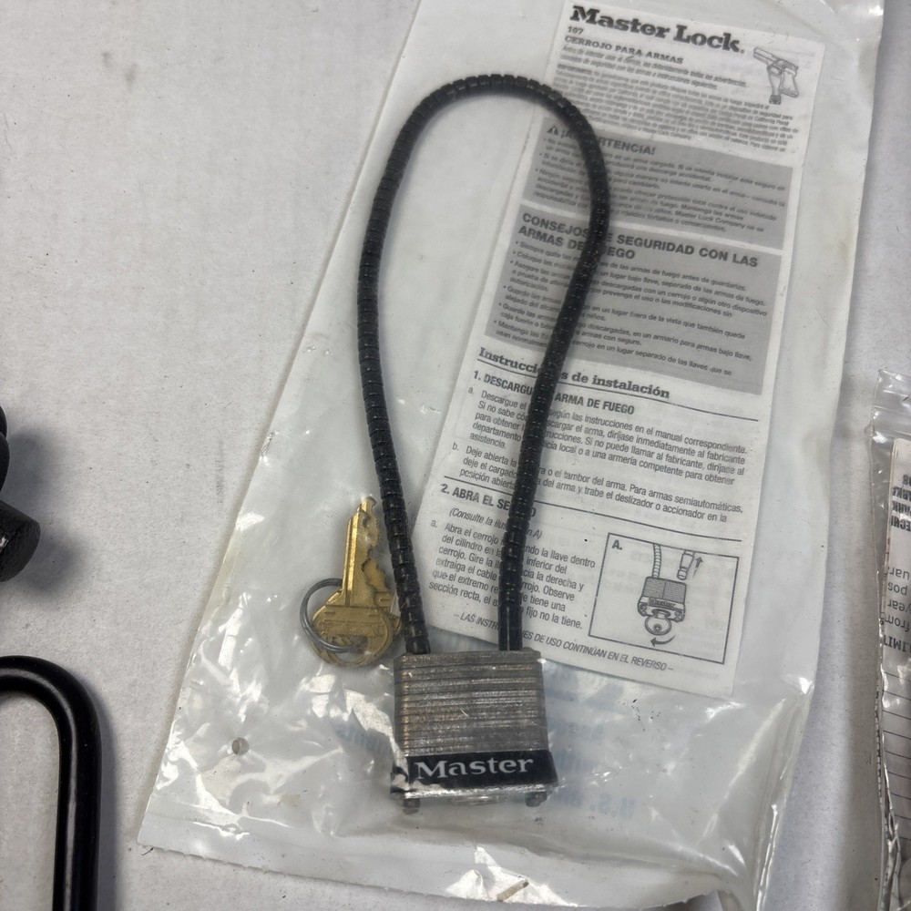 Gun Lock Lot Ruger Master Lock Cable & Trigger Locks w/ Keys – 5 Pieces