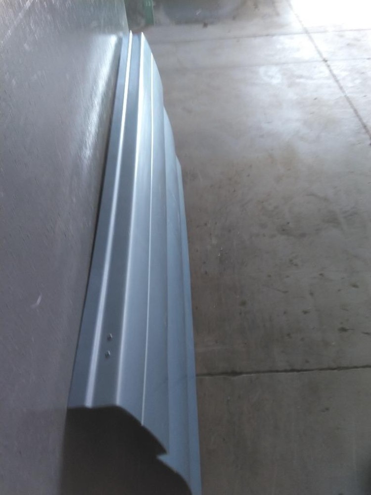 For 2013 VOLVO VNL SIDE FAIRING Right , IL