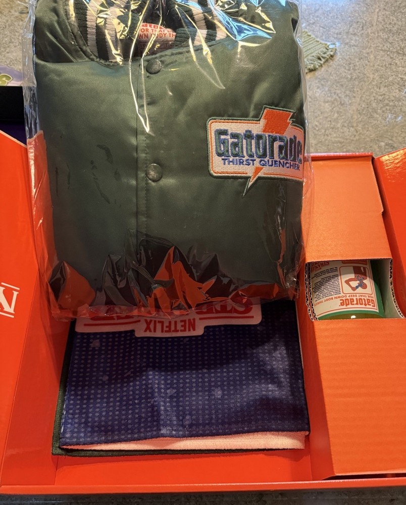 Gatorade x Stranger Things Upside Down Capsule Satin Retro Jacket Medium + More!