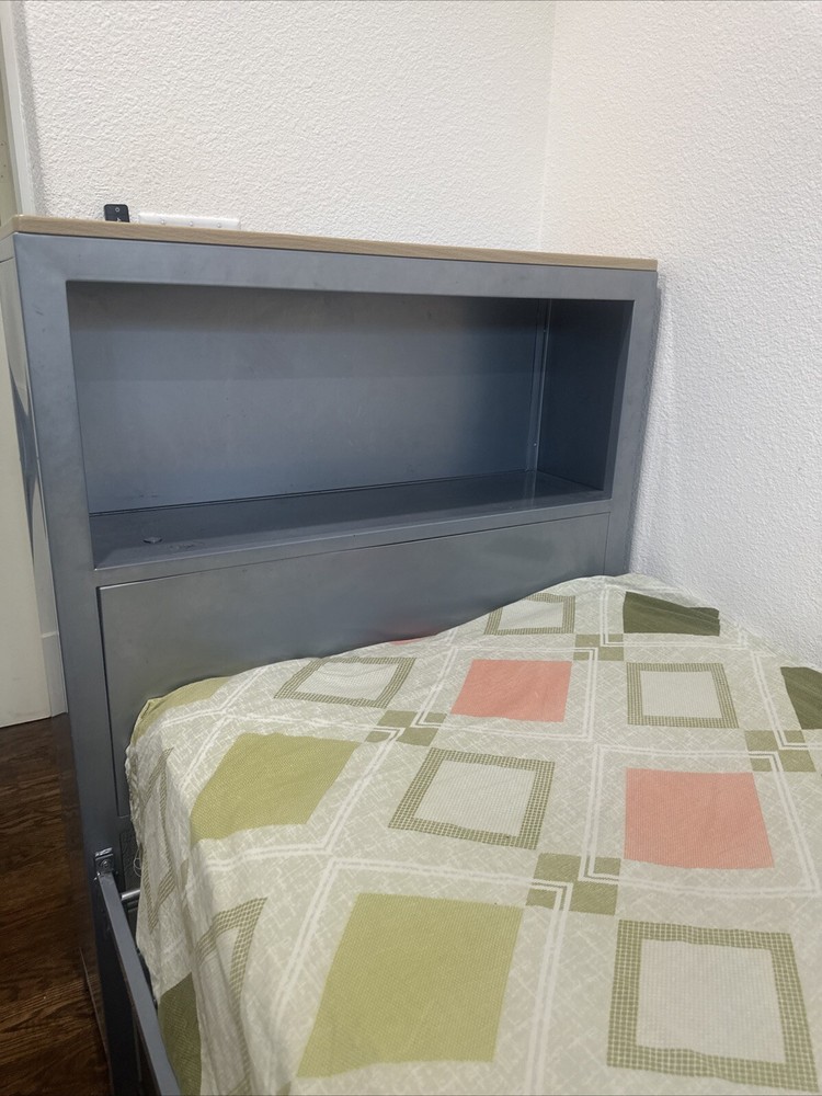 Twin Bed