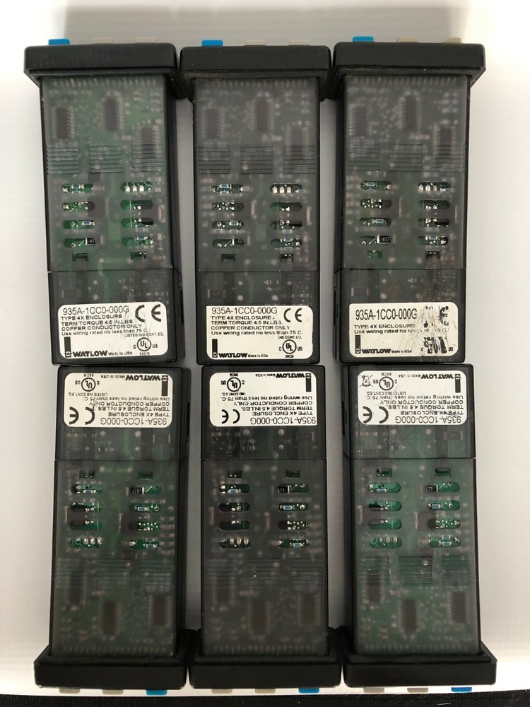 Watlow 935A-1CC0-000G Temperature Controller