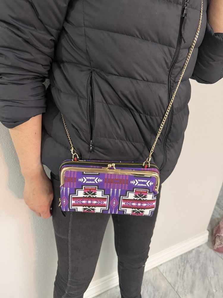 Southwest Design Wallet with chain