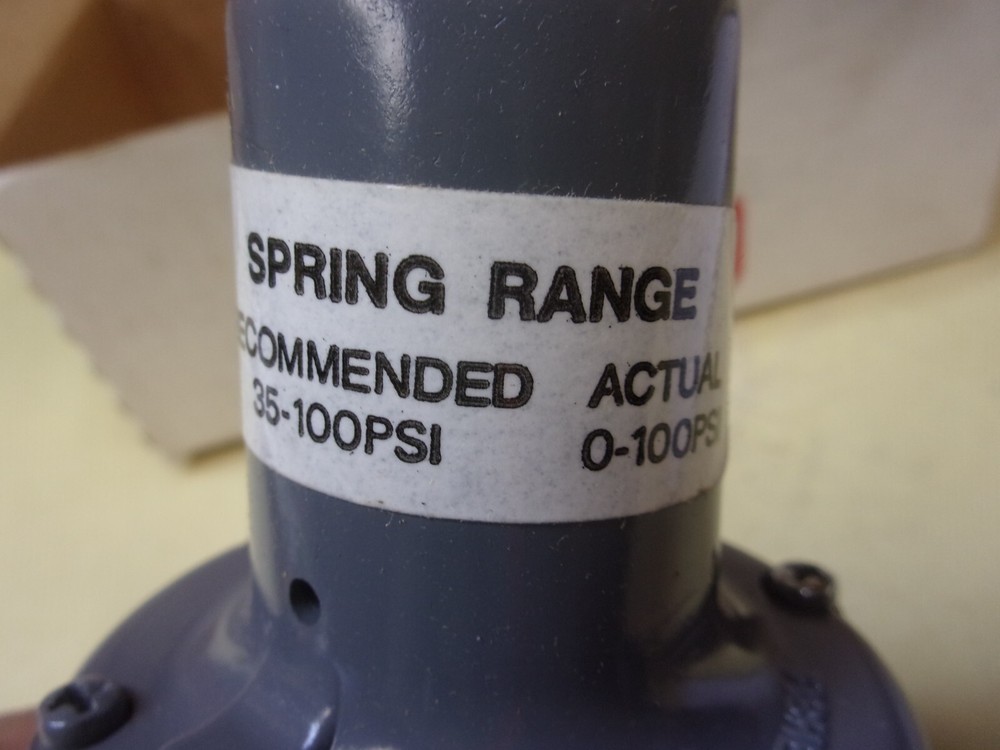 Fisher 67AF-208 Filter Regulator 250 PSI