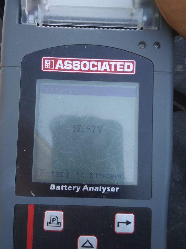 ASSOCIATED Battery Analyzer 12-1015 Diagnostic Tool