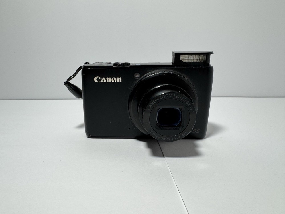 Canon PowerShot S95 Digital Camera Black, 10MP, Compact - TESTED