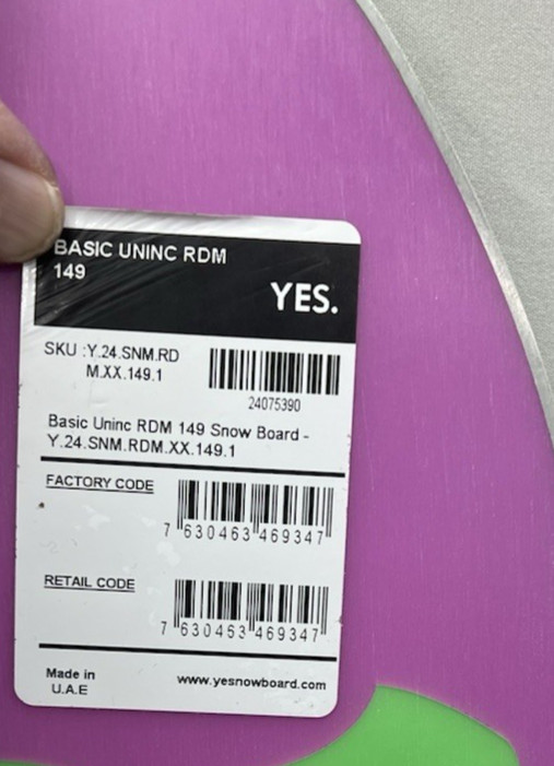 Yes Basic Uninc RDM 149 cm Snowboard New