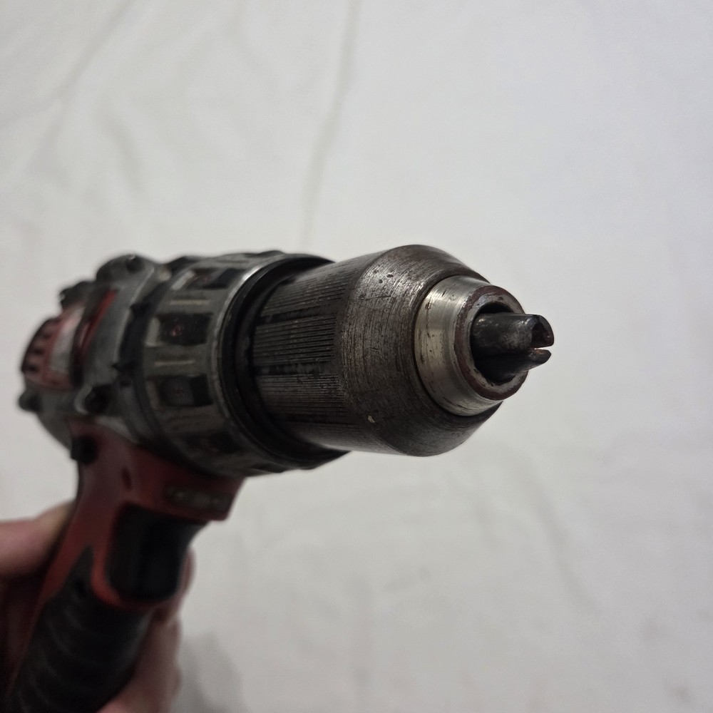 Milwaukee 2611-20 M18 18V Drill Driver Hammer Drill Bare Tool - Tested