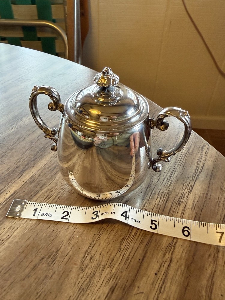 Vintage Wm Rogers Silver Plate Double Handle Sugar Bowl