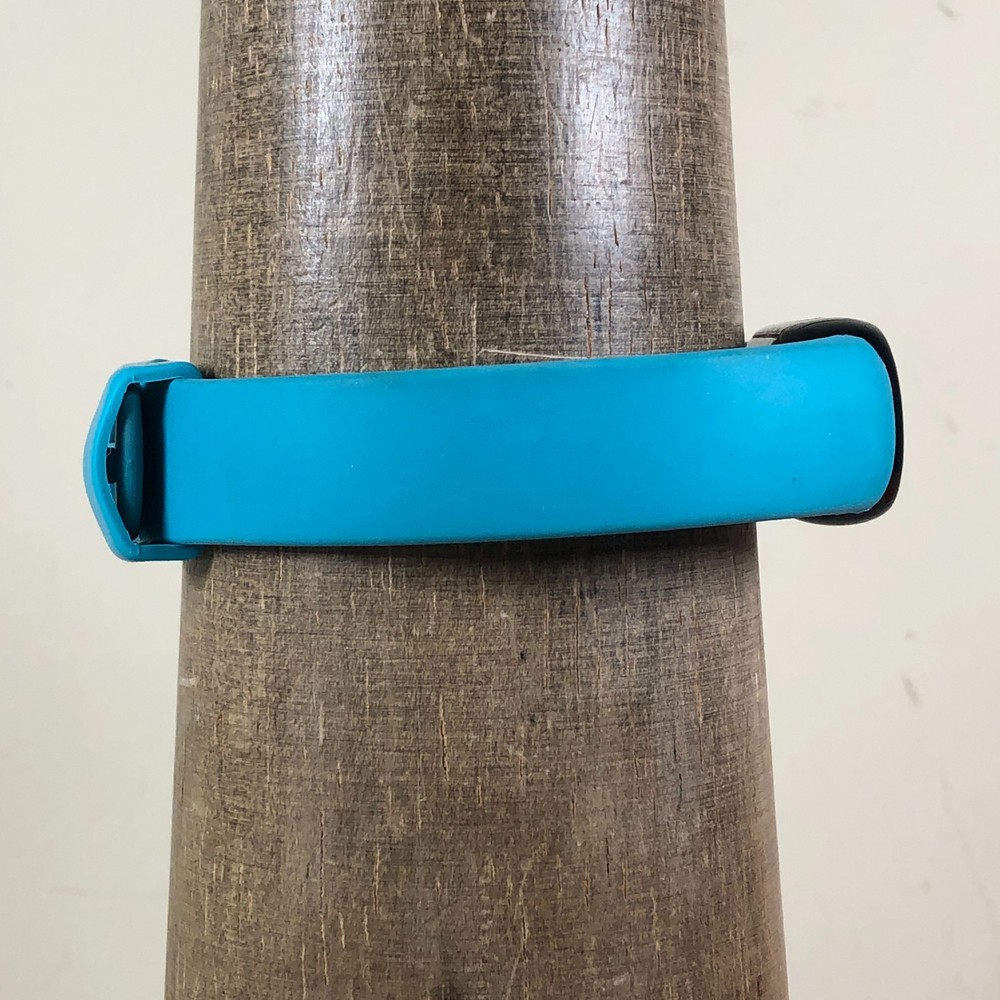 Fitbit Inspire 2 Blue FB424 SMALL Activity Tracker 7 1/4" **With Charger
