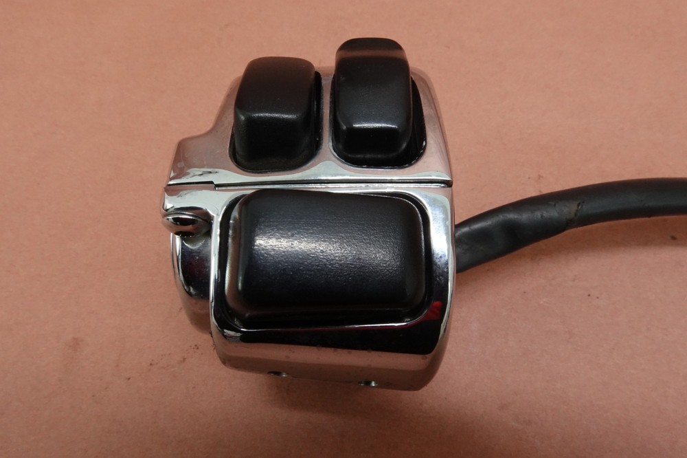 2000-2005 Harley Dyna Super Glide FXD Left Headlight Bar Switch