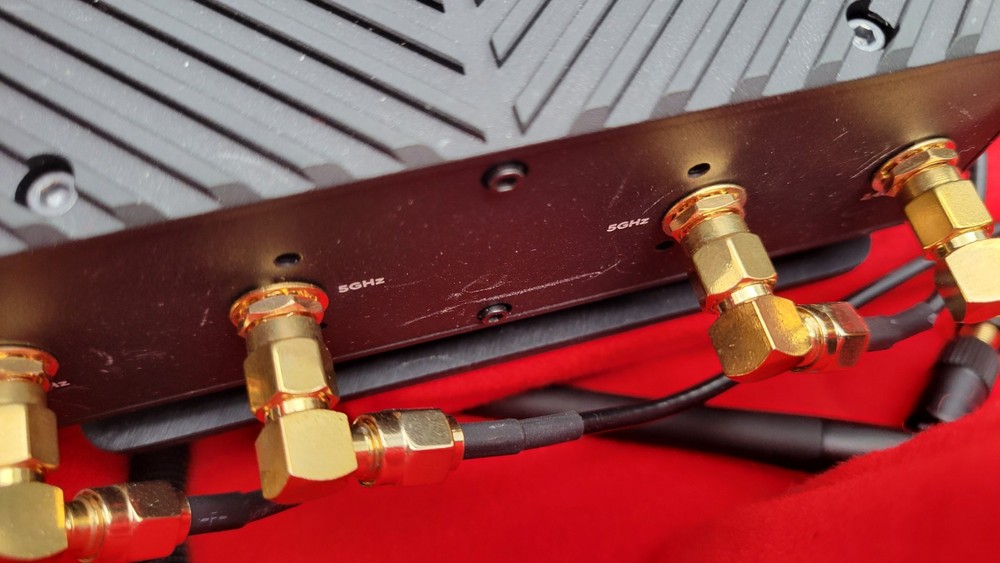 Teradek Link Pro Backpack Cellular Bonding and WiFi Router - 4 Nodes