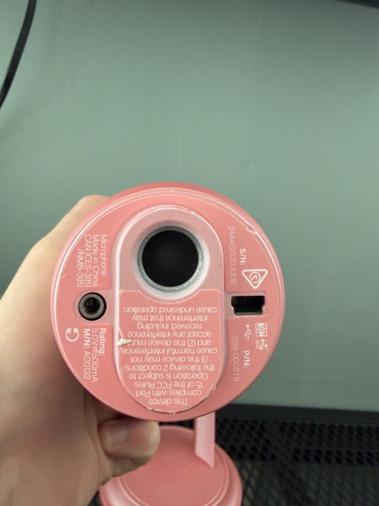 Logitech Creators Blue Yeti USB Microphone - Dawn Pink