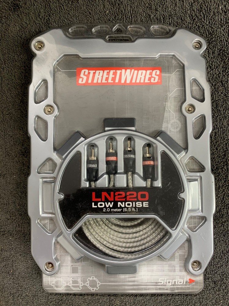Streetwires LN220 low Noise 2.0 Meter Cable Stereo Speaker