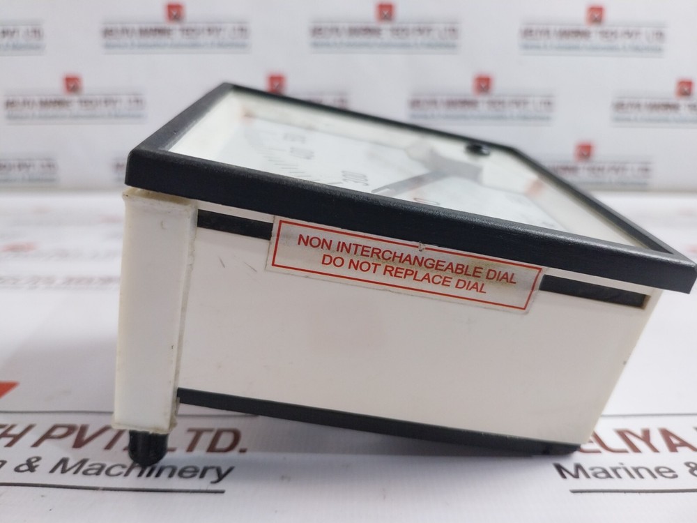 AUTOMATIC ELECTRIC 0-500V Analog Voltmeter 110V