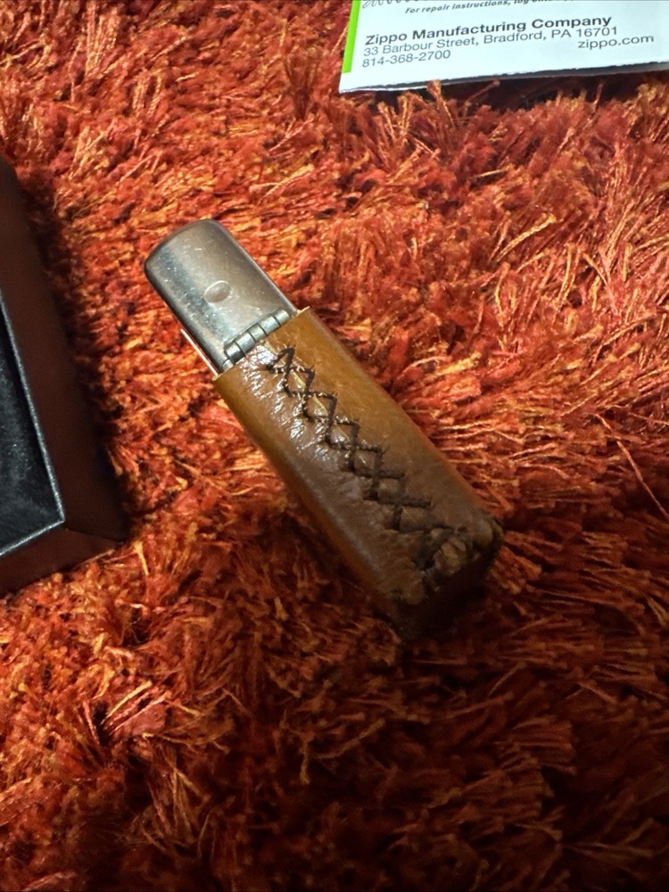 Zippo 207 Regular Street CHROME Lighter w/ Leather Case